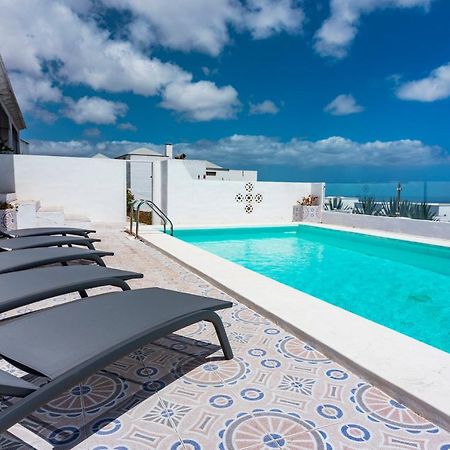 Villa Nirvana - Casa Marosenia Guime ภายนอก รูปภาพ