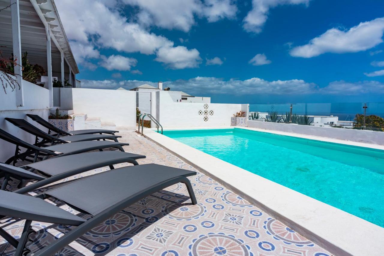 Villa Nirvana - Casa Marosenia Guime ภายนอก รูปภาพ